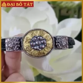 Vòng Tay Khắc Chú Om Mani Padme Hum Và Bát Bảo Thần Tài