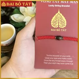 Vòng Tay Đỏ Tết Trầm Hương